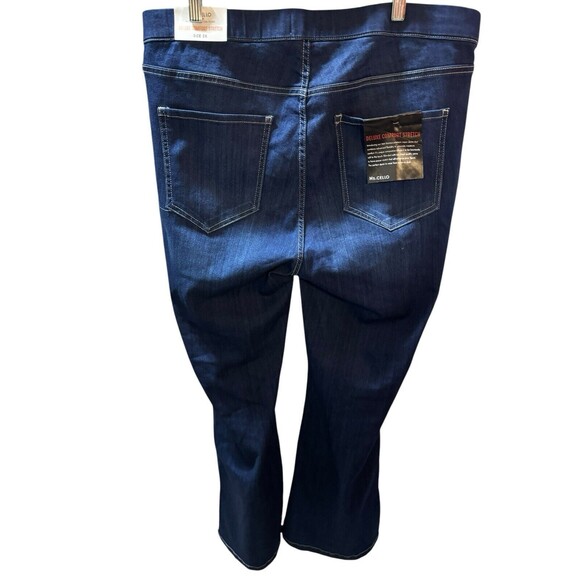 Cello Jeans Mid Rise Pull On Slit Hem Flare Jeans Comfort Stretch  2X NWT - Picture 7 of 15